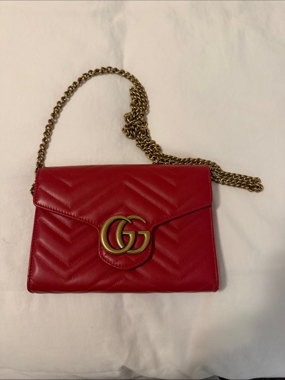 Gucci Red Matelassé GG Marmont Crossbody Bag with Gold Chain